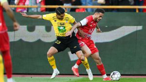 یادگاری روی دیوار شکننده؛ اورونوف، «مصدوم میلیون دلاری»