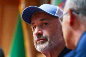 حرفهای پوچ سرمربی استقلال پیش از بازی مرگ و زندگی!