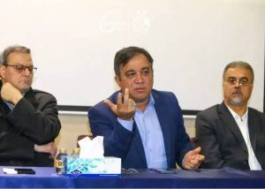 تصاویر؛ تاجرنیا بیدار نشده برای استقلال توئیت زد