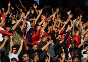 اقدامات امنیتی برای جمع‌آوری دلارهای بیرانوند در بازی فولاد-تراکتور