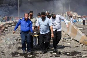 مفقودشدن یکی از کارمندان اسکله که به ادعای برادرش در فیلمهای پس از انفجار زنده بوده