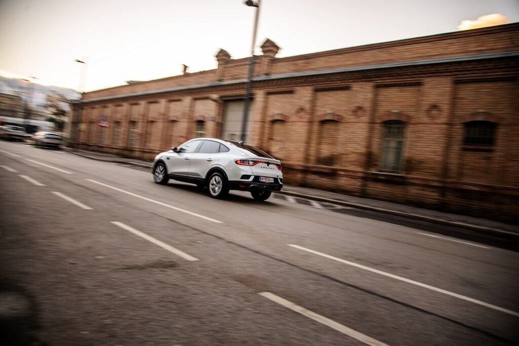 قیمت رنو آرکانا