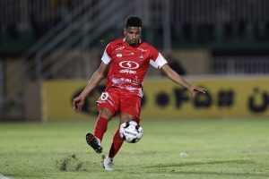 دوخارجی پرسپولیس مقابل در خروجی؛ هموطنان سرمربی در صف!