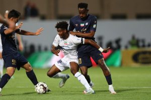 تلاش استقلال برای حفظ بازیکن گابنی؛ پاداش معوقه درخواست اندونگ