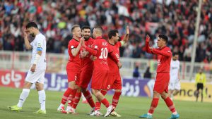 لحظهشماری برای تاریخسازی دراگان؛ تراکتور جمعه قهرمان میشود؟