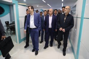 هشدار وزیر ورزش به کمیته اخلاق برای جریمههای سنگینتر در فوتبال!