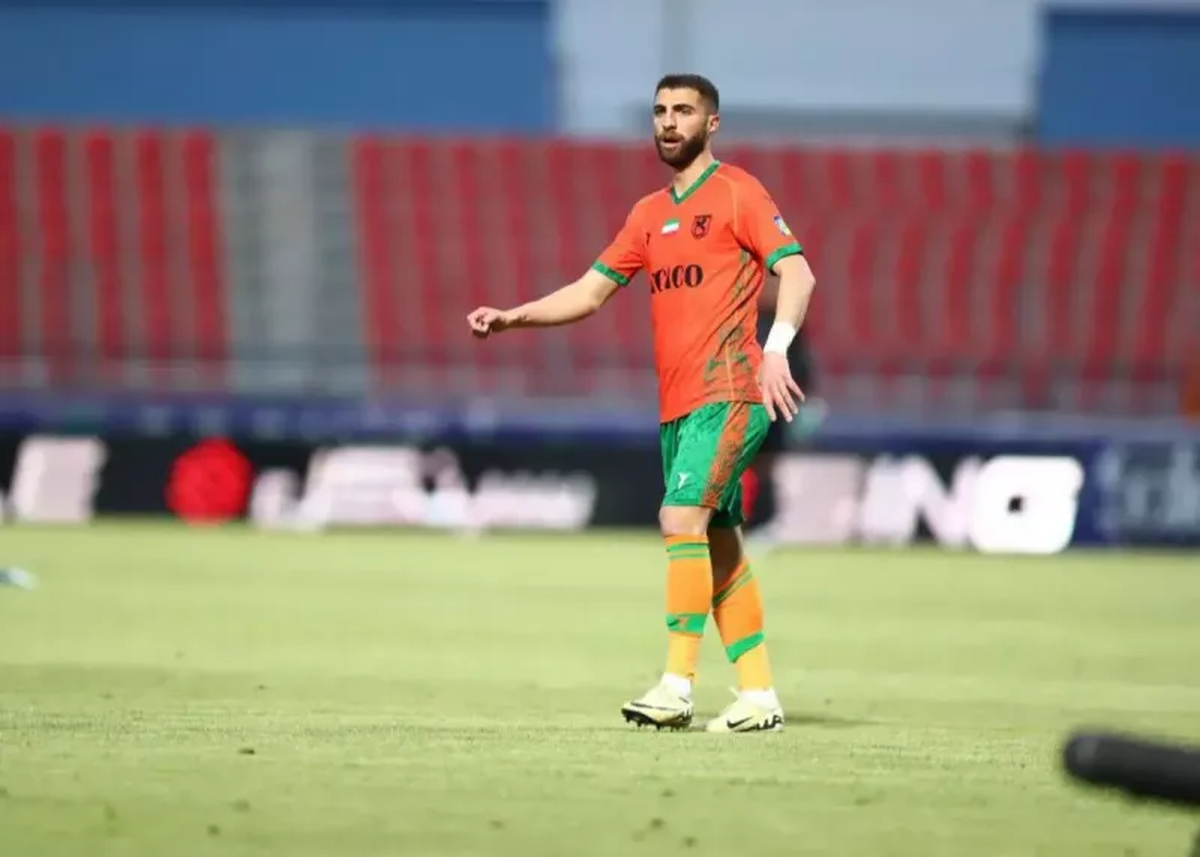 تمرین رانندگی مدافع استقلالی برای بازی با پرسپولیس!