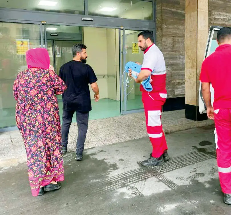 نجات شگفت‌انگیز نوزاد 6 ماهه با تلاش امدادگران هلال احمر