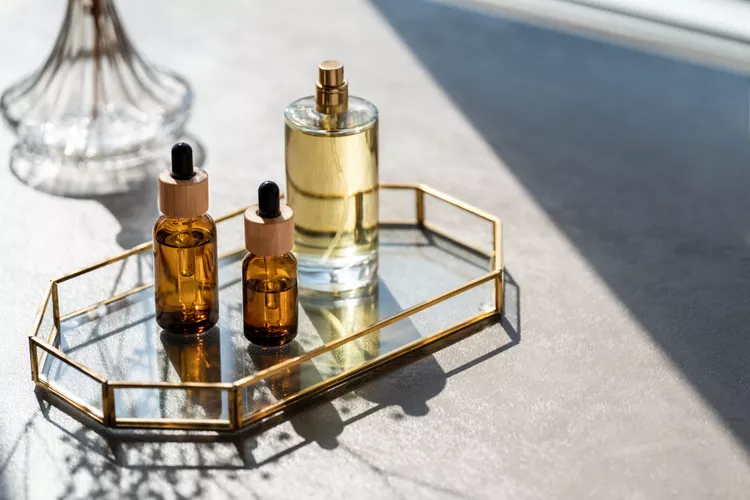 عطر عطر