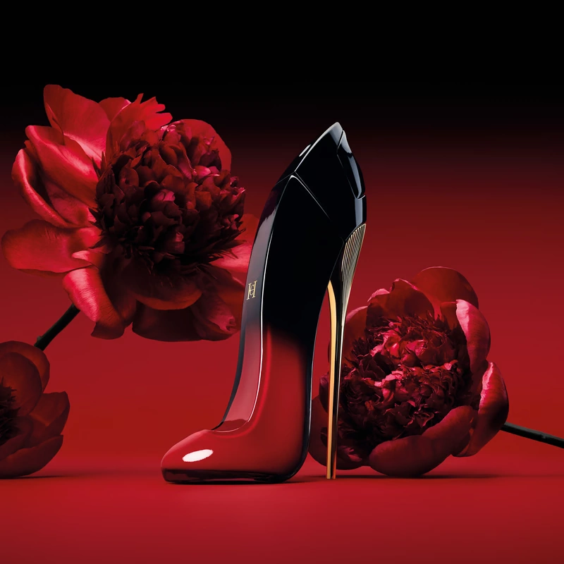 عطر Carolina Herrera Very Good Girl عطر Carolina Herrera Very Good Girl
