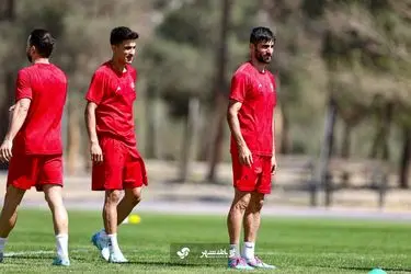 برگزاری تمرین ۹۰ دقیقه‌ای پرسپولیس با برنامه‌های ویژه