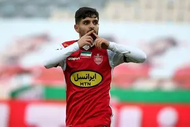 ستاره پرسپولیس با زانوبند تمرین می‌کند