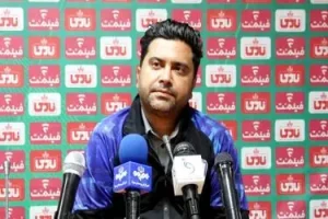 اخباری: صدقی با واکنشهای فوقالعاده تیم را حفظ کرد