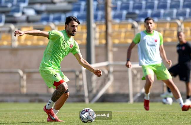 گزارش تصویری تمرین امروز پرسپولیس با یک مهمان ویژه