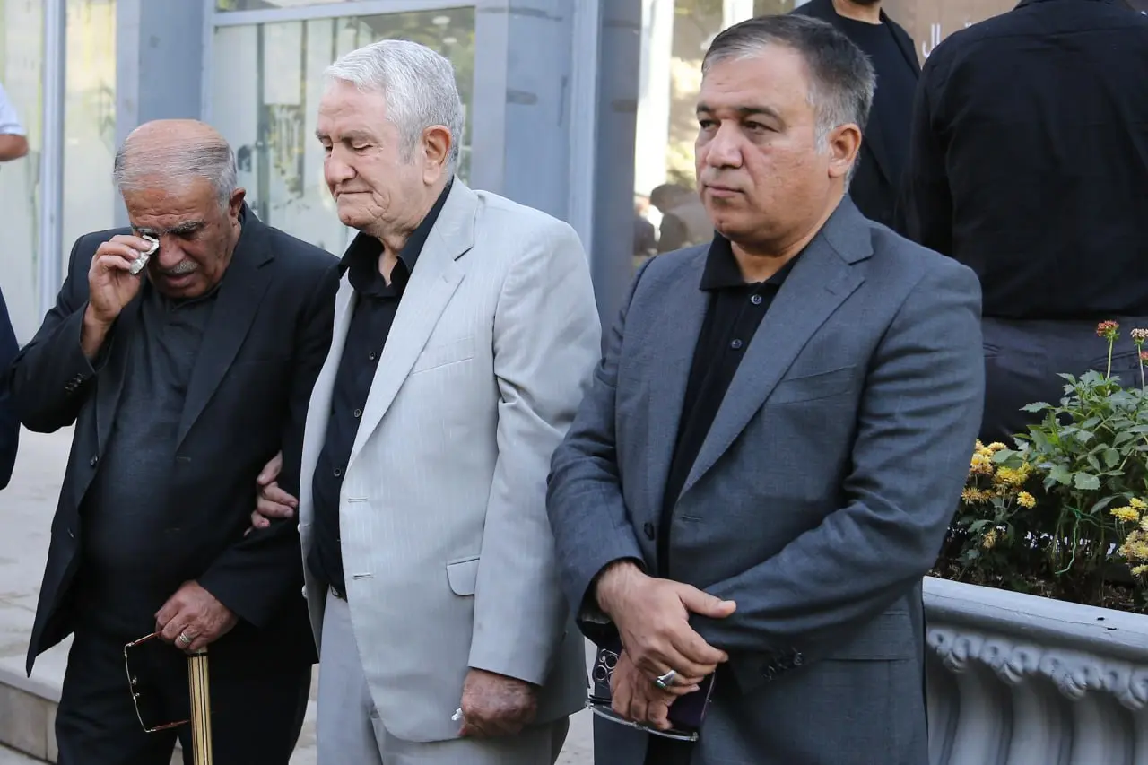 مراسم تشییع پیکر مرحوم اکبر کارگرجم(عکس)