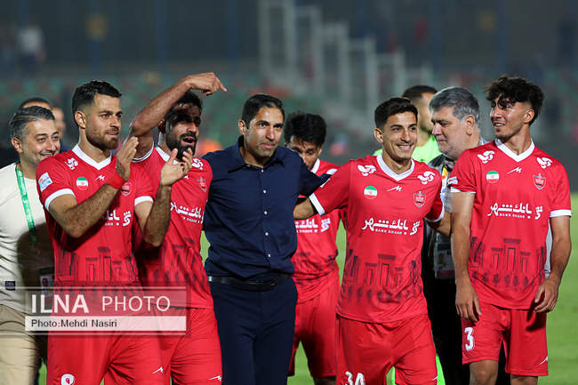 گزارش تصویری تیم‌های پرسپولیس و ذوب آهن اصفهان