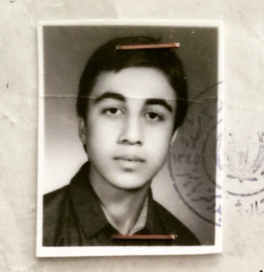 عکس جالب رو شده از رضا عطاران در شناسنامه قبل انقلاب+ عکس عکس جالب رو شده از رضا عطاران در شناسنامه قبل انقلاب+ عکس