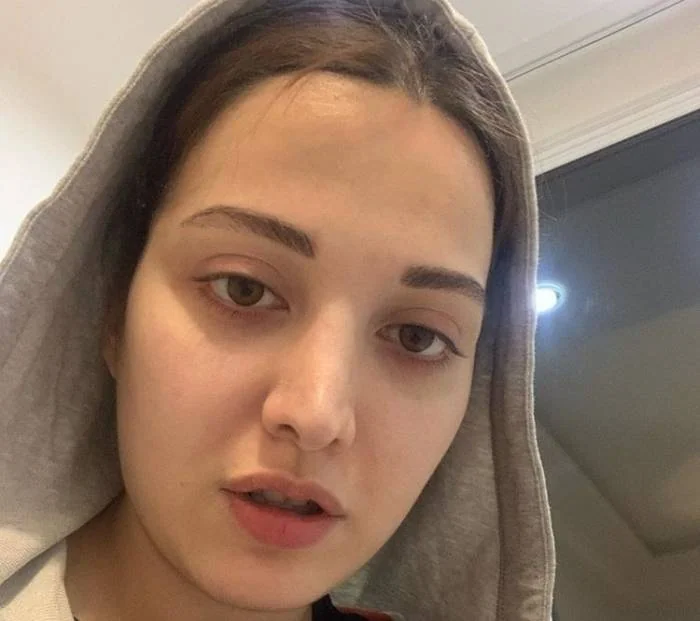 از دیدن چهره بدون آرایش روشنک گرامی شوکه می شوید+ عکس از دیدن چهره بدون آرایش روشنک گرامی شوکه می شوید+ عکس