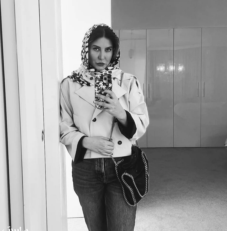 وقتی فریبا نادری احساس می کند مدل است+ عکس وقتی فریبا نادری احساس می کند مدل است+ عکس