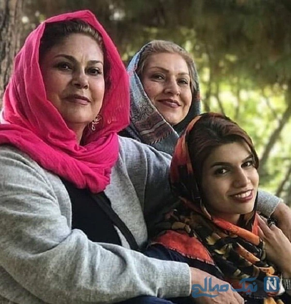 محال چهره مهرانه مهین ترابی را از خواهرش تشخیص دهید+ عکس محال چهره مهرانه مهین ترابی را از خواهرش تشخیص دهید+ عکس