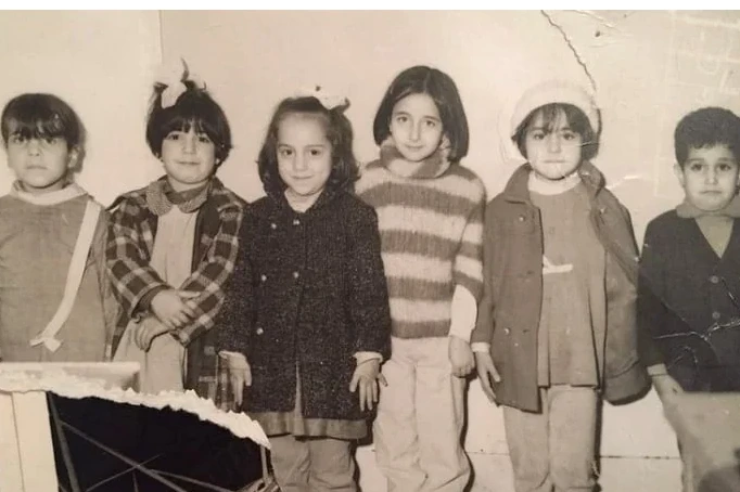 تصویری عجیب از چهره کتایون ریاحی وقتی در اوج سادگی بود+ عکس