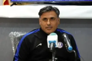 خلیفهاصل: بدون تمرین به مصاف پرسپولیس رفتیم/ خطر نابودی استقلال خوزستان جدی است