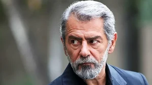 عاشقانه فرامرز قریبیان و همسر جوان دومش+ عکس