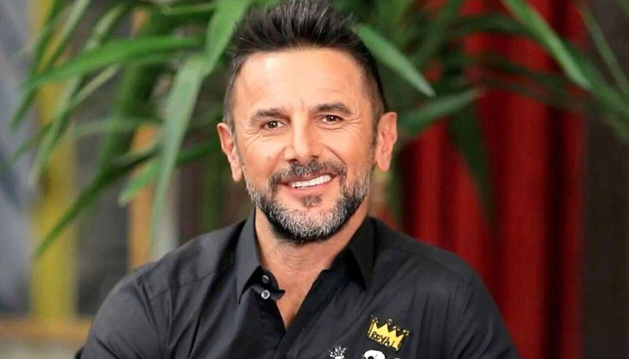 فرزانه داوری