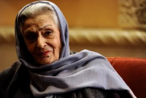 ژاله علو در ۴۳ سالگی در کنار بهروز وثوقی؛ سال ۱۳۴۹