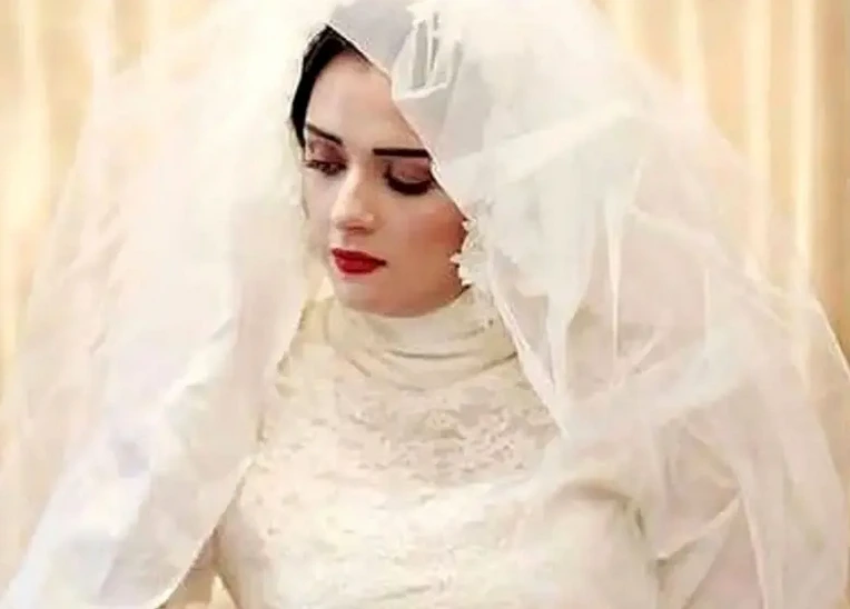 سفر در زمان / عروسی واقعی ترانه علیدوستی با لباس عروس سنگین و باوقار ... سفر در زمان / عروسی واقعی ترانه علیدوستی با لباس عروس سنگین و باوقار ...