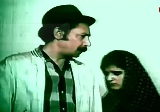 «جمشید مشایخی» در ۳۷ سالگی در کنار «سوسن خواننده» «جمشید مشایخی» در ۳۷ سالگی در کنار «سوسن خواننده»