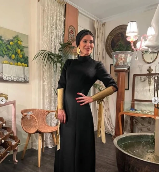 سر و وضع سحر دولتشاهی به کلی زیر و رو شد+ عکس سر و وضع سحر دولتشاهی به کلی زیر و رو شد+ عکس