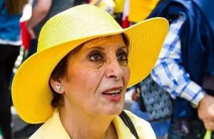 سفر در زمان؛ &laquo;مرجان&raquo; خوانندۀ قبل از انقلاب در کنار &laquo;آزیتا حاجیان و مهراوه شریفی&zwnj;نیا&raquo;