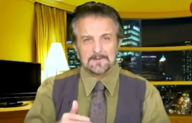 سفر زمان؛ چهرۀ «مسعود اسداللهی» بازیگر سینمای قبل از انقلاب در 70 سالگی سفر زمان؛ چهرۀ «مسعود اسداللهی» بازیگر سینمای قبل از انقلاب در 70 سالگی