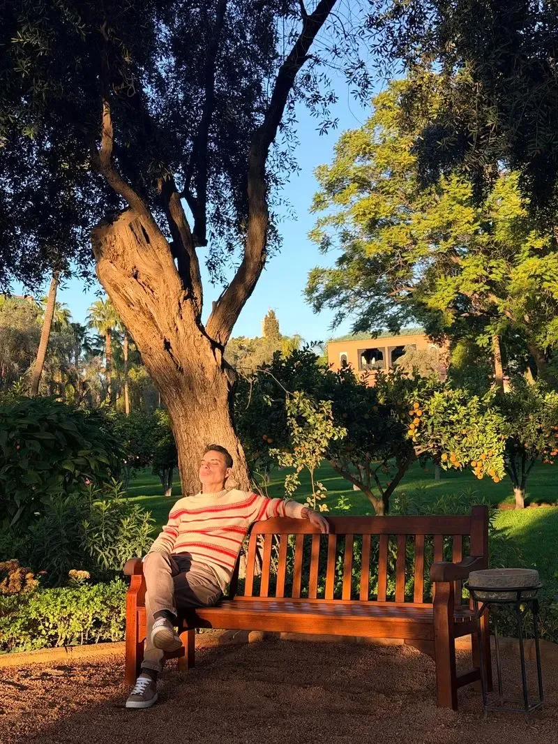 استراحت لوکسِ پیمان معادی در مراکش+ عکس استراحت لوکسِ پیمان معادی در مراکش+ عکس