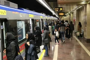 استایل یک مسافر باشخصیت متروی تهران پربازدید شد
