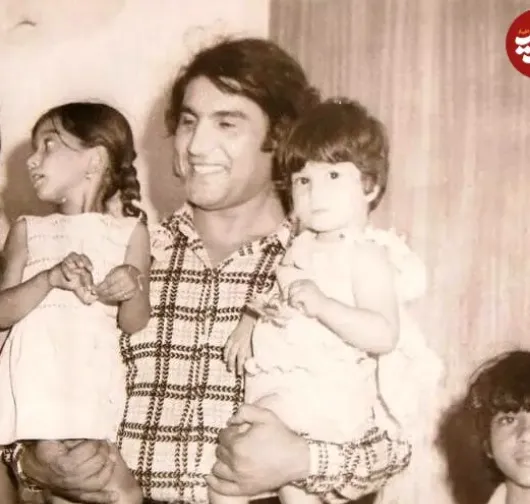 سفر در زمان؛ &laquo;آزاده صمدی&raquo; 2 ساله در حال عروسک&zwnj;بازی؛ سال 60