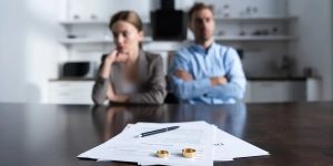 پیرمرد 89 ساله 27 سال در تلاش برای طلاق گذرانده!