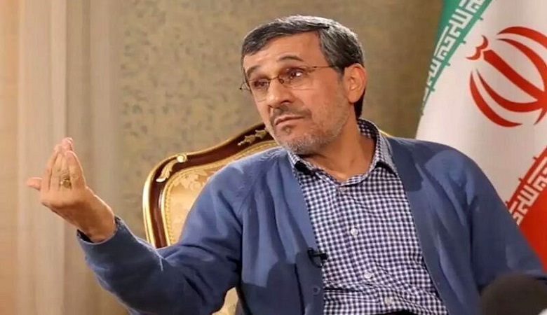 عجایب روزگار؛ کشاورزه موز کاشته قد تریلی توت فرنگیش هم شده اندازه توپ فوتبال