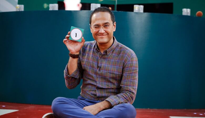 ویدئو/ گاف جدید رامبد؛ رامبد نام مهمان خندوانه را هم اشتباهی گفت!