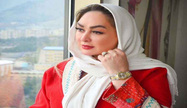 یک پیشنهاد به “الهام حمیدی”: توروخدا آرایش نکن!
