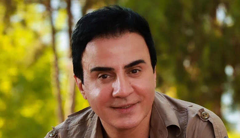 “عمو پورنگ” سکوت خود را درباره خبر ازدواجش با دختر خاله آمیتا باچان شکست!