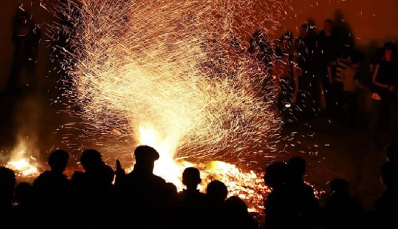 برخورد نارنجک با خودروی آتش نشانی در چهارشنبه سوری