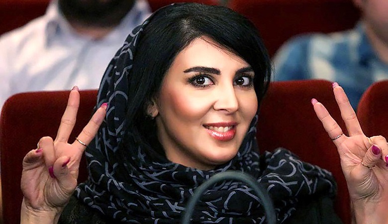 عکس/ وقتی همه لیلا بلوکات و خواهرش را اشتباه گرفتند!