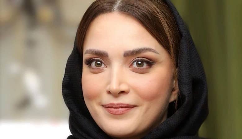 عکس/ تیپ نوروزی بهنوش طباطبایی کنار هفت سین زیبایش