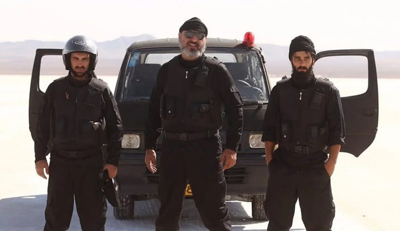 عکس/ وقتی که گشت ارشاد سر از فوتبال در می‌آورد!