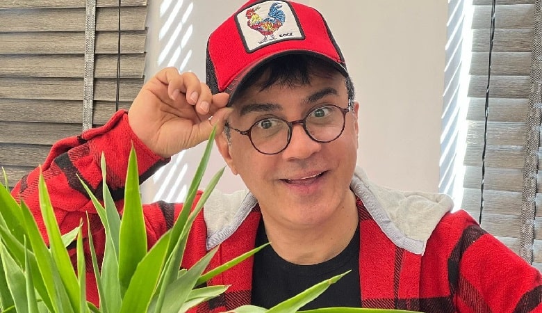 چگونه یک پسربچه چهارساله حیثیت عموپورنگ را برد؟