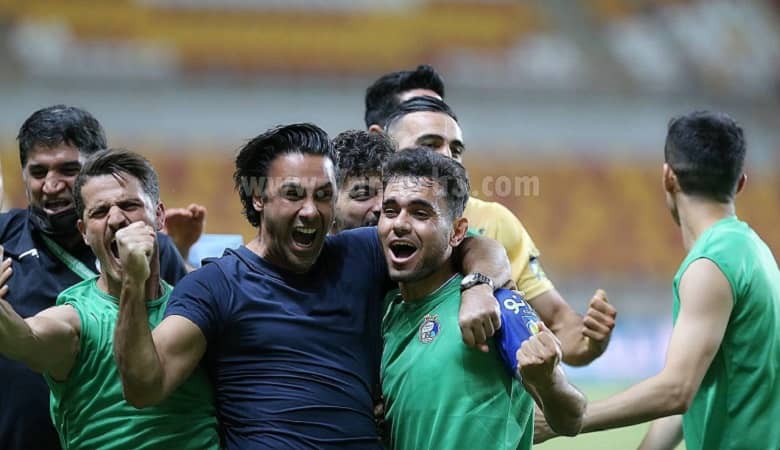 واکنش جالب هنرمندان و ورزشکاران به قهرمان شدن “استقلال”