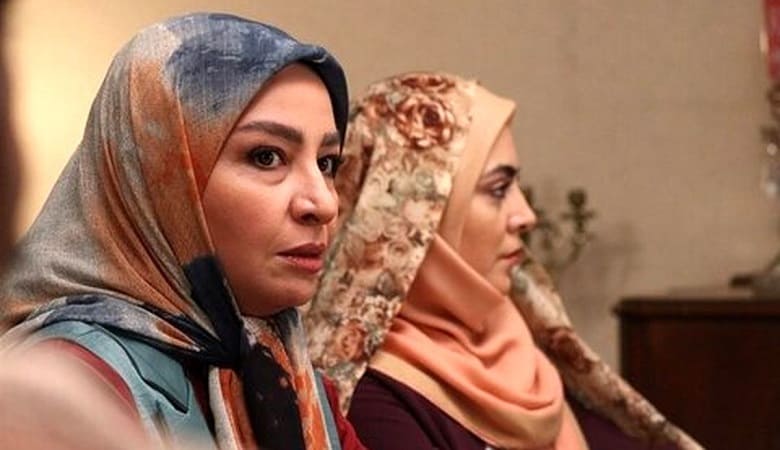 همسر جواد عزتی جایگزین نجلا شد!