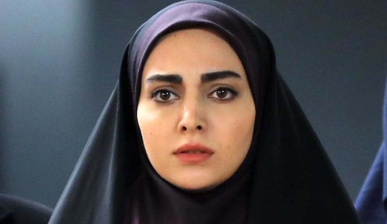 عکس/ بازیگر بچه مهندس سر ظهر خود را این گونه گذراند!